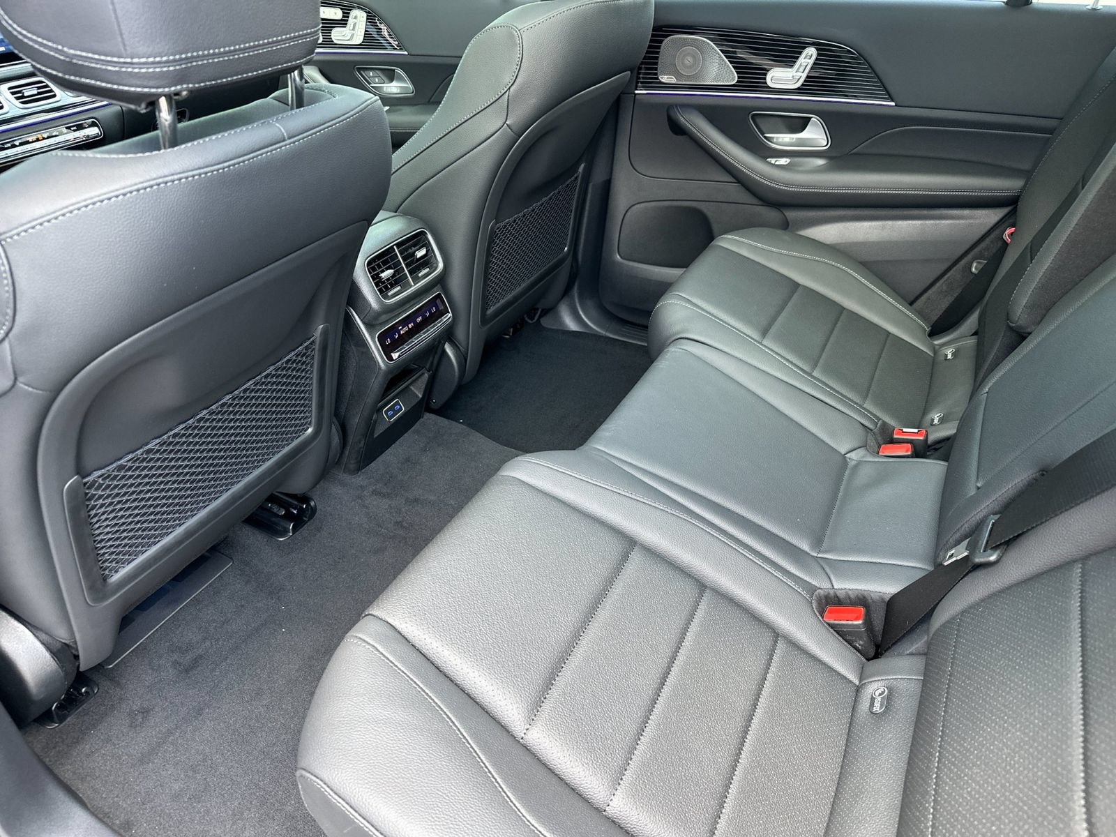 New 2025 Mercedes-Benz GLS 450 4MATIC image 12