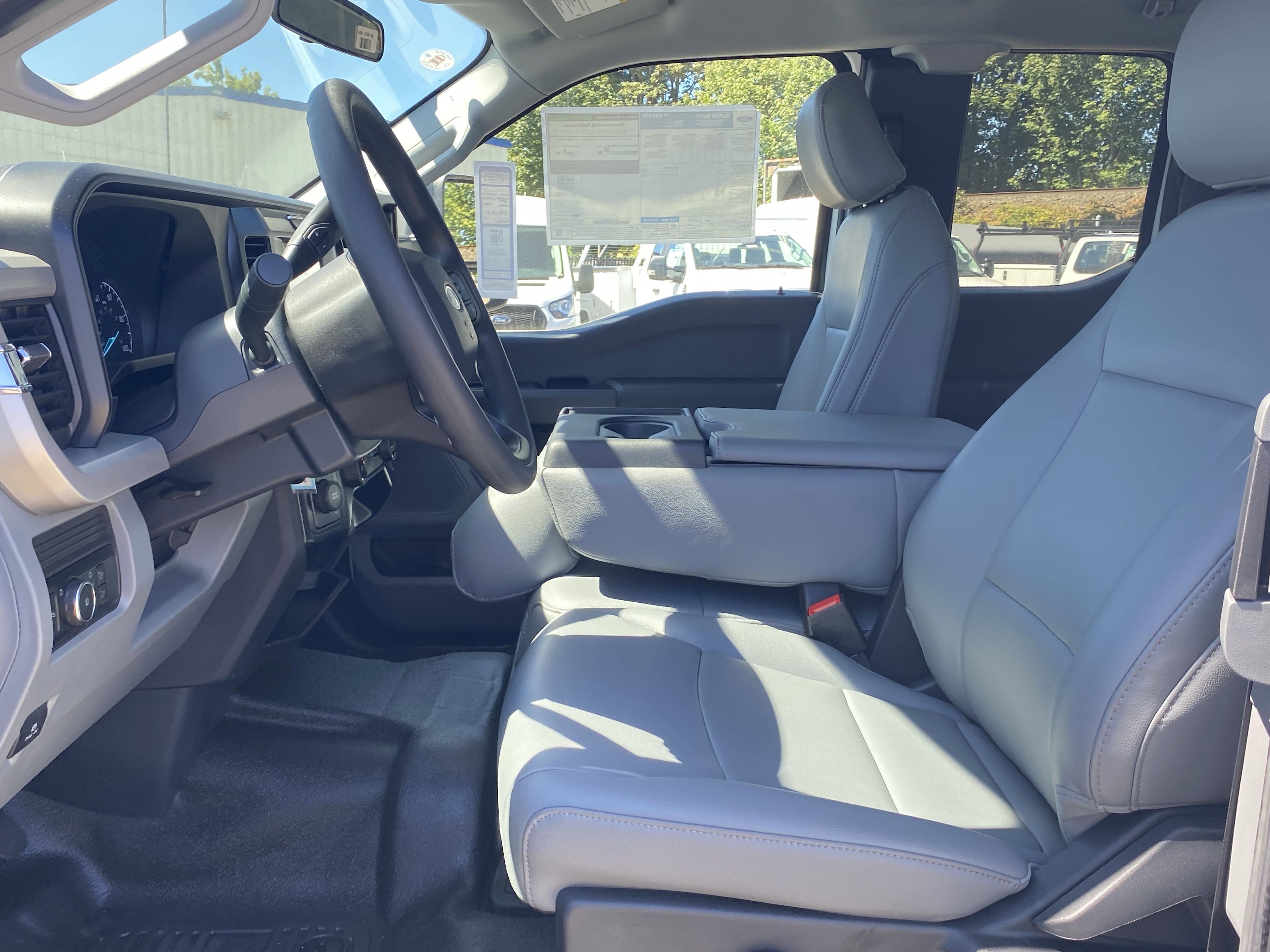 New 2025 Ford F350 XL w/ XL Chrome Package image 12