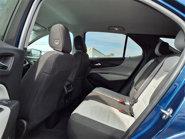 Used 2022 Chevrolet Equinox LS w/ LS Convenience Package image 23