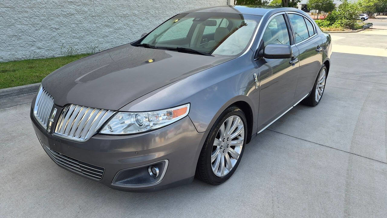 Used 2012 Lincoln MKS FWD image 5