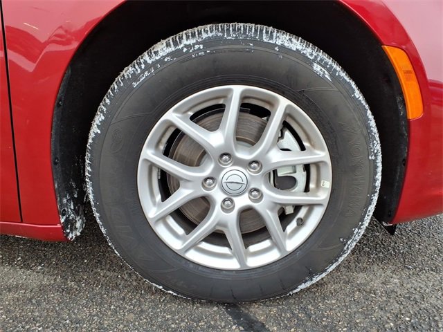 New 2026 Chrysler Pacifica Select image 9