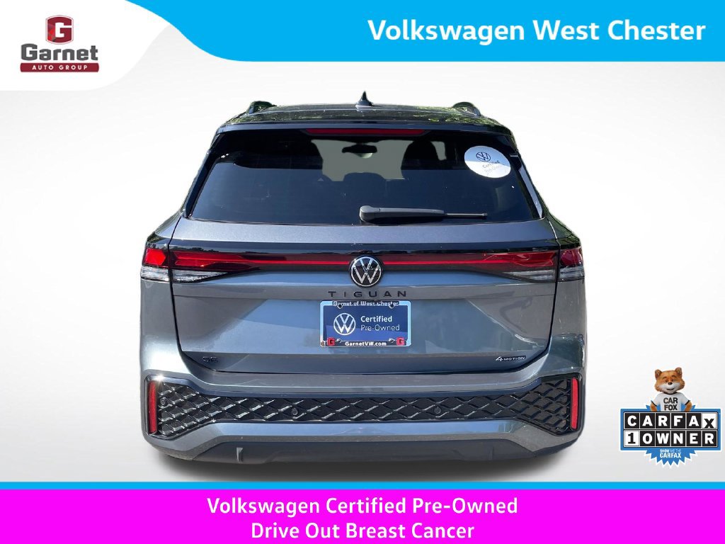 Certified 2025 Volkswagen Tiguan SE R-Line AWD/4WD image 4