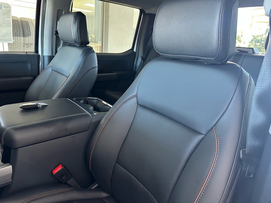 New 2026 Ford F250 Lariat image 23