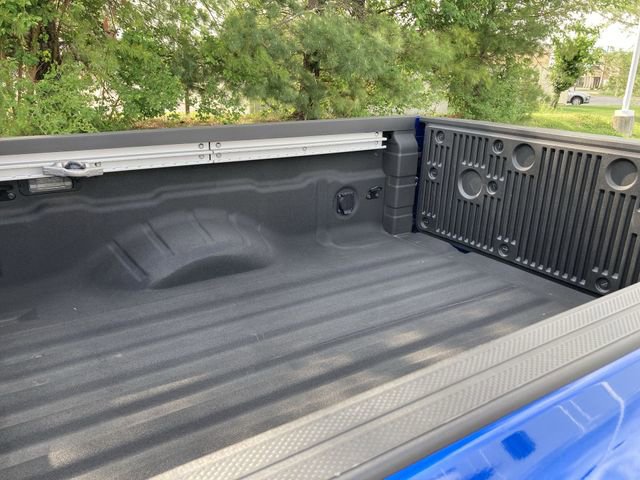 Used 2024 Nissan Frontier SV w/ SV Convenience Package RWD image 7