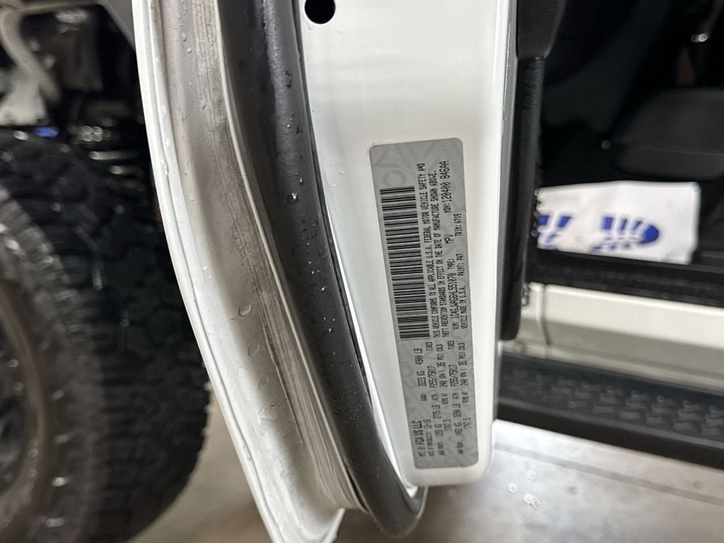 Used 2017 Jeep Wrangler Sport w/ Quick Order Package 24S AWD/4WD image 30