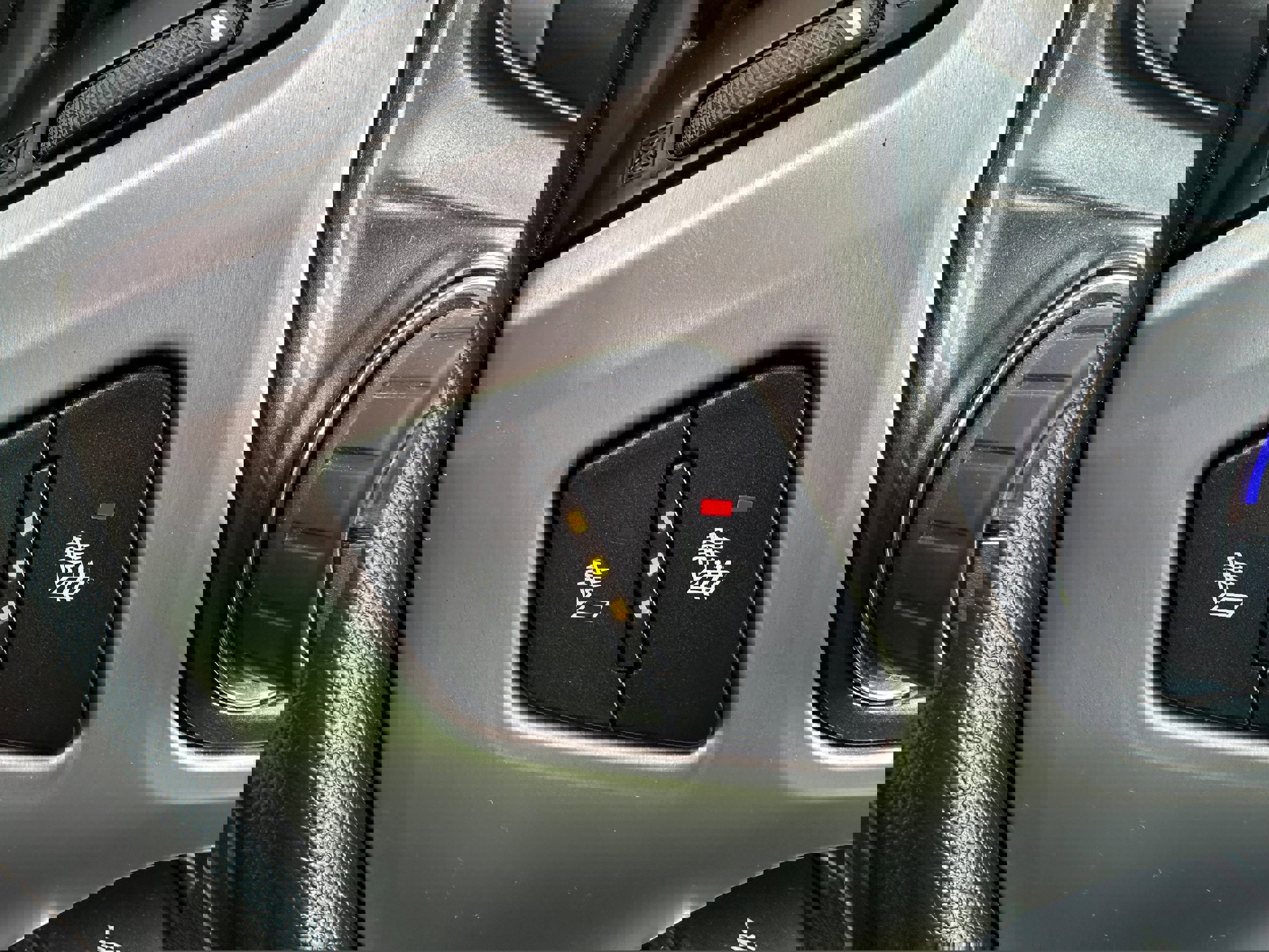 Used 2017 GMC Sierra 1500 SLE w/ SLE Value Package image 26