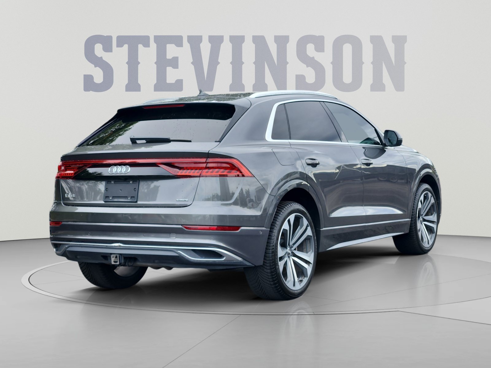 Used 2019 Audi Q8 Prestige AWD/4WD image 5