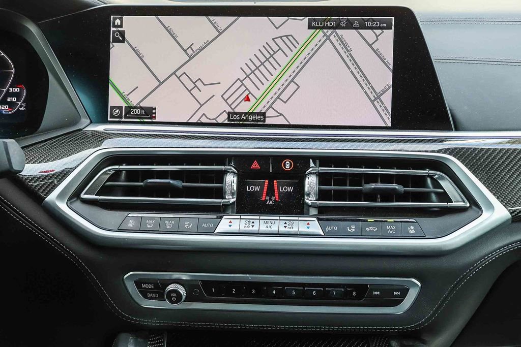 Used 2022 BMW X6 M AWD/4WD image 15
