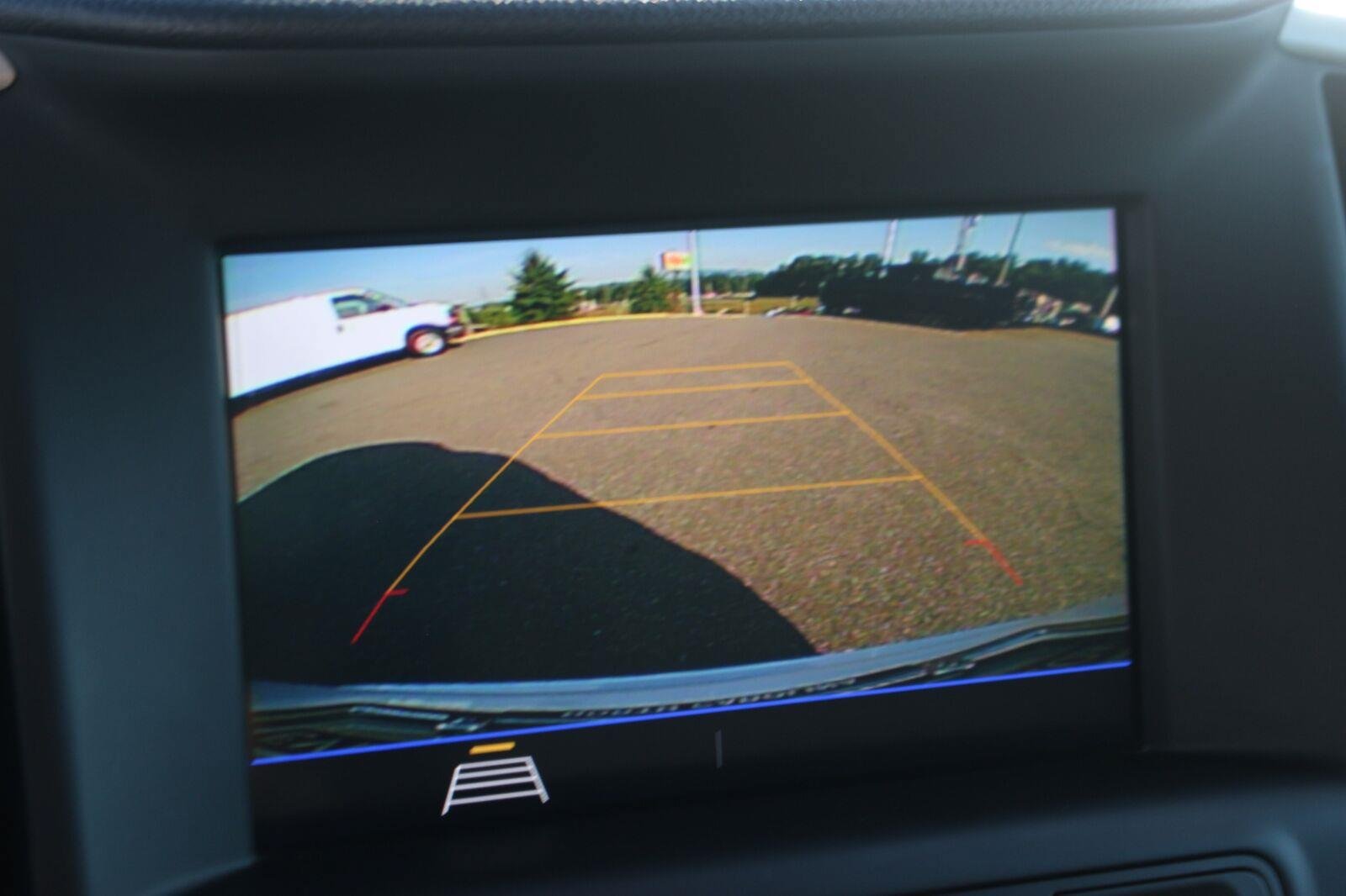 Used 2020 GMC Terrain SLE FWD image 23