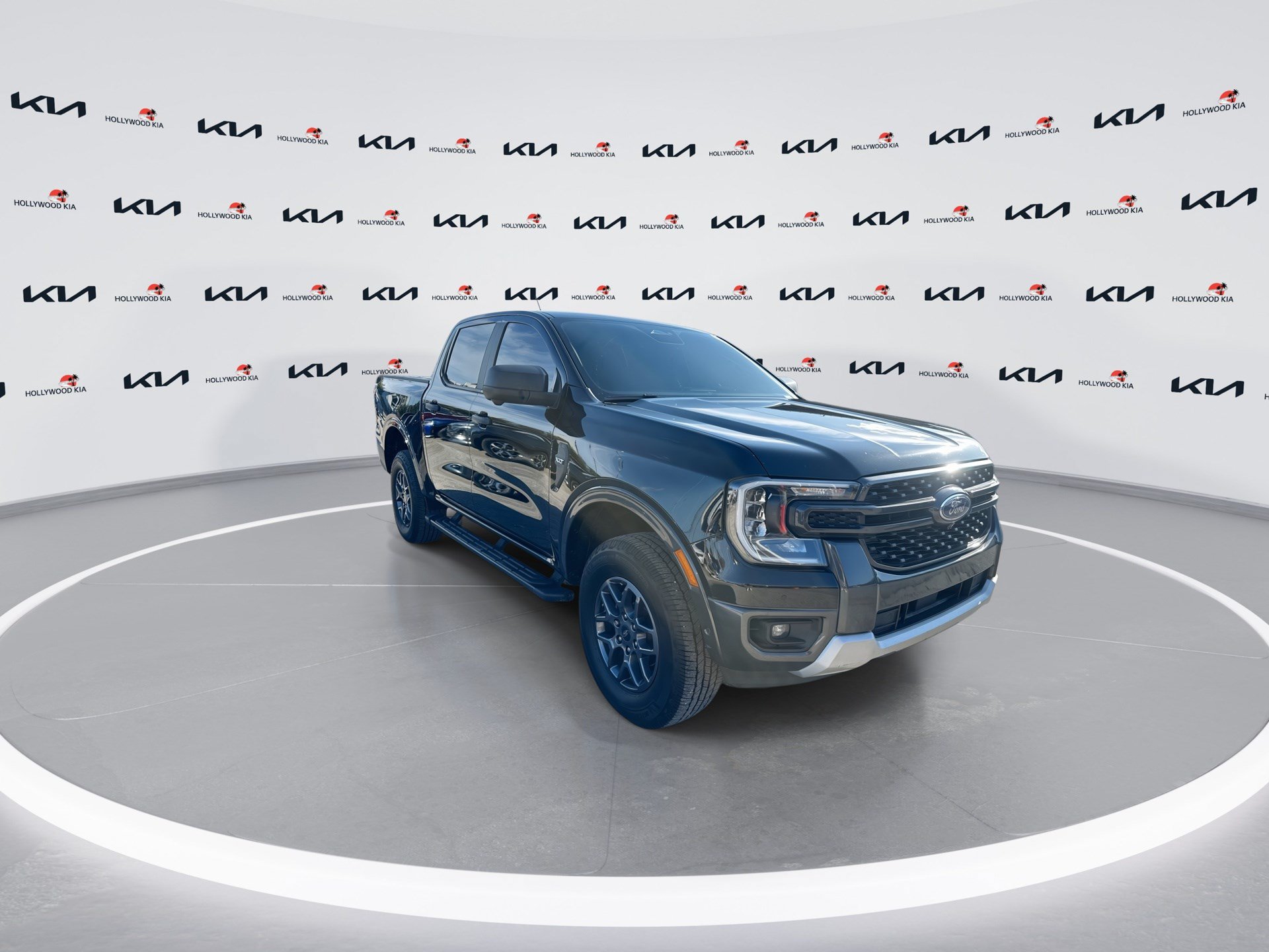 Used 2024 Ford Ranger XLT RWD image 2