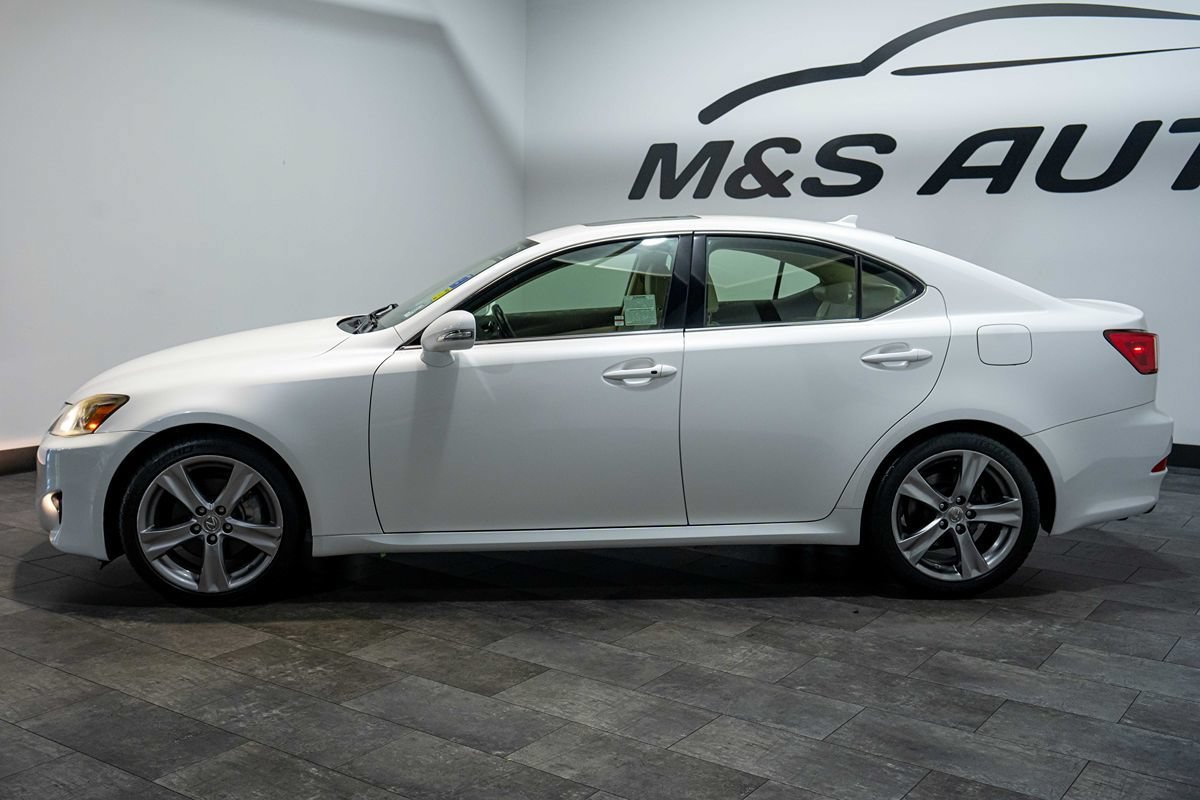 Used 2013 Lexus IS 250 w/ Premium Pkg Value Edition RWD image 24