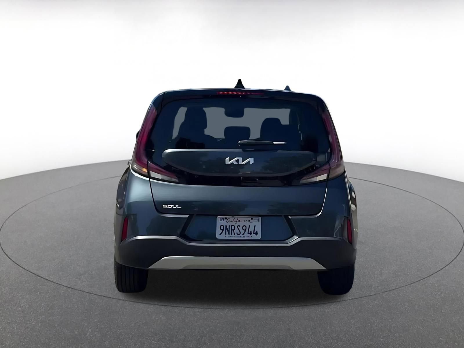 Used 2025 Kia Soul LX w/ LX Technology Package image 12