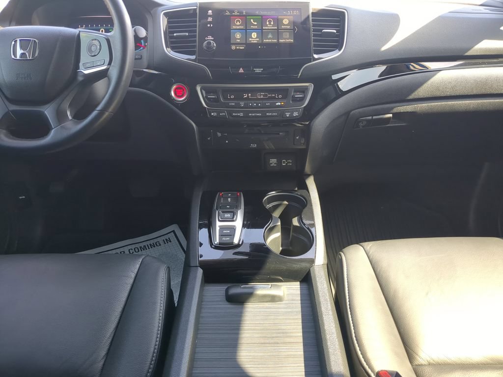 Used 2022 Honda Pilot Touring image 16