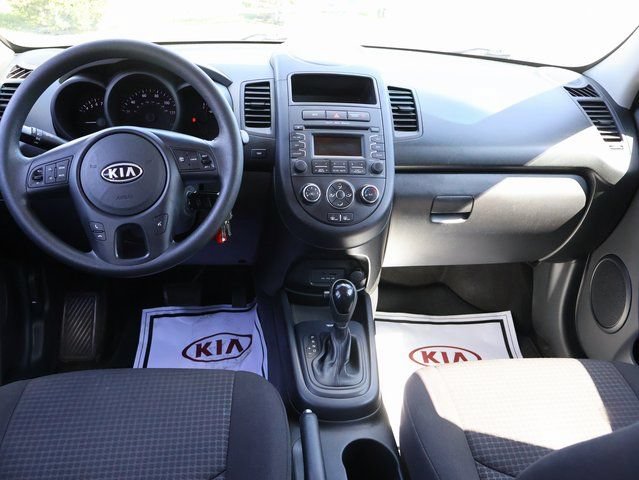 Used 2012 Kia Soul FWD image 13