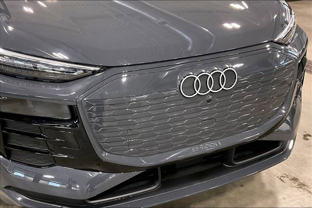Used 2025 Audi Q6 e-tron Premium Plus w/ Premium Plus image 31