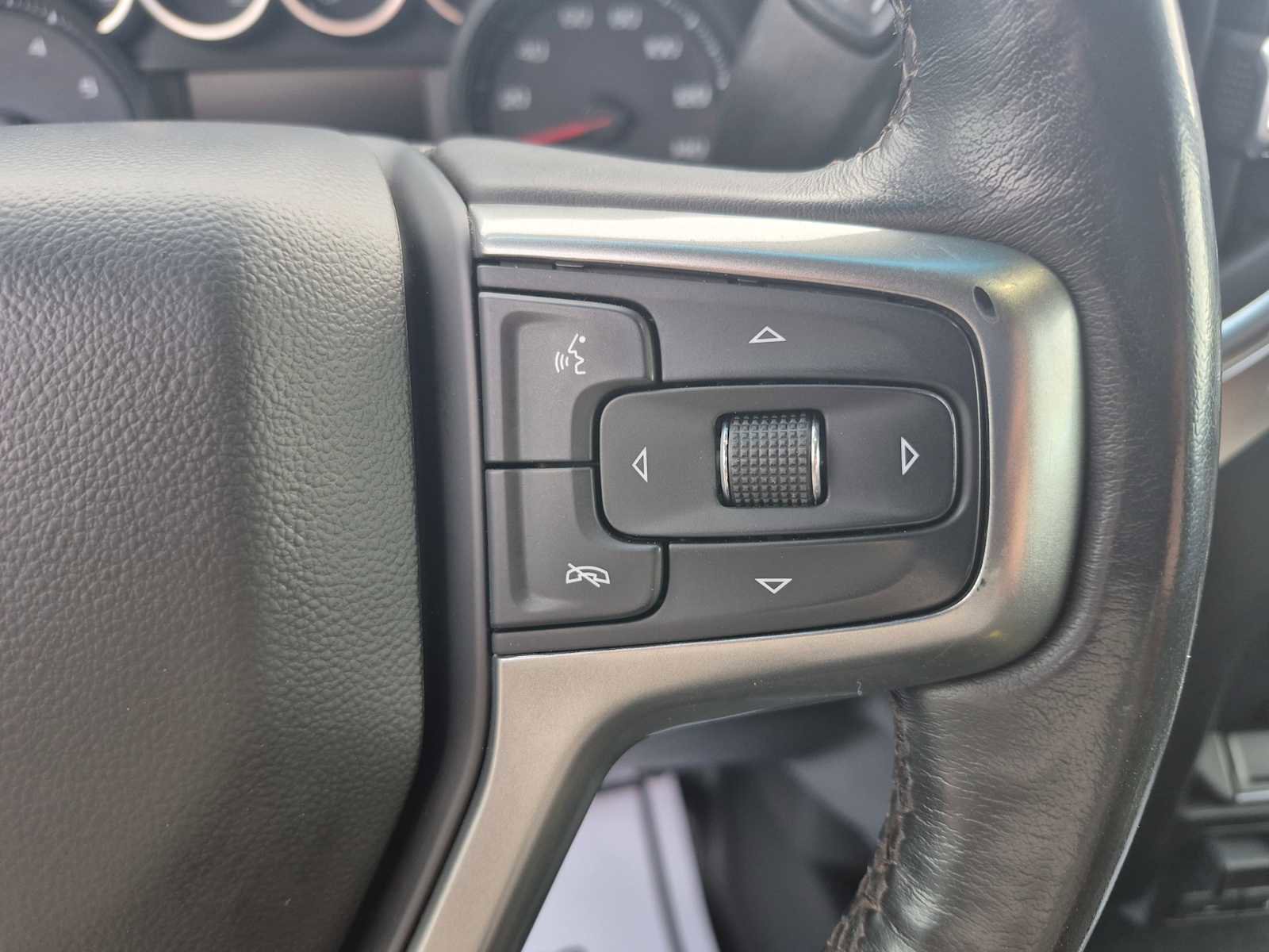 Used 2022 Chevrolet Silverado 3500 LT w/ Convenience Package image 18