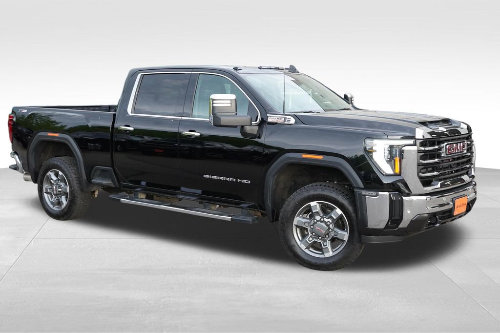 Used 2025 GMC Sierra 3500 SLT w/ SLT Premium Package AWD/4WD image 2