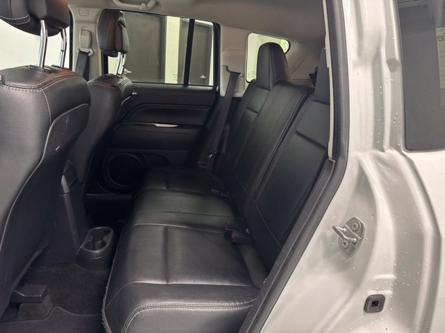 Used 2017 Jeep Compass High Altitude AWD/4WD image 21