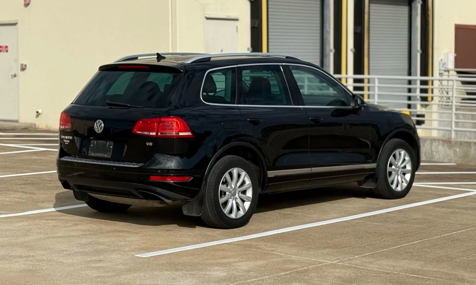 Used 2012 Volkswagen Touareg VR6 AWD/4WD image 8