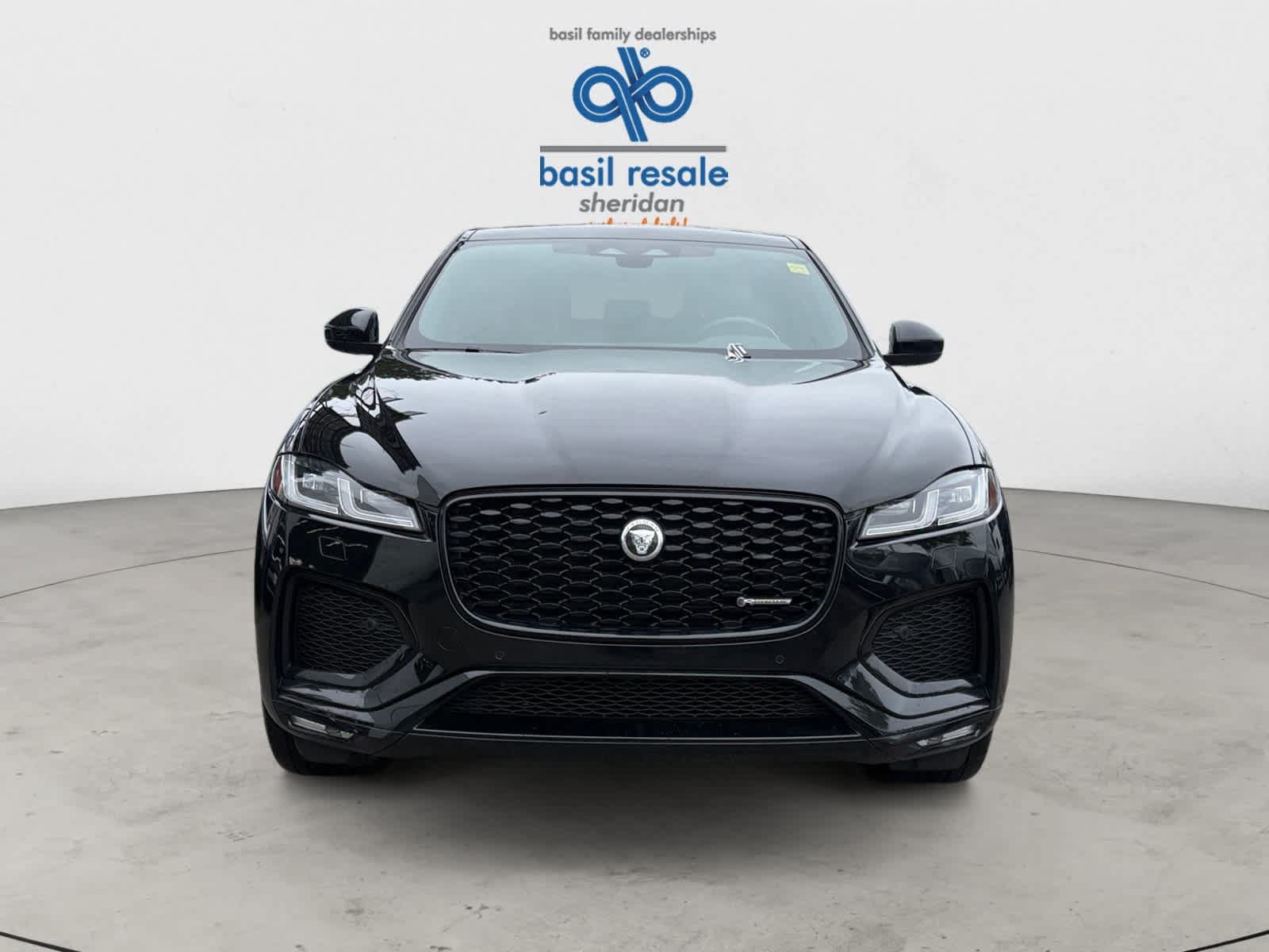 Used 2024 Jaguar F-PACE R-Dynamic S AWD/4WD image 8