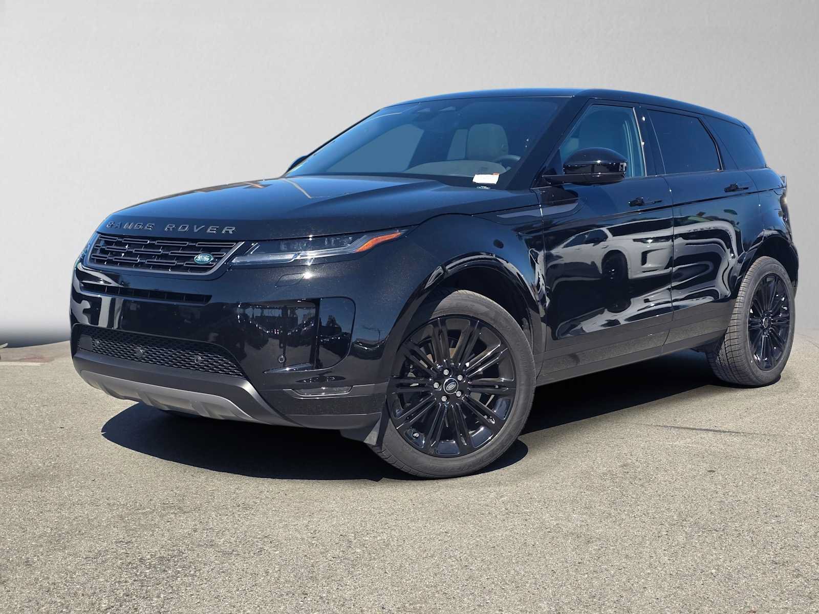 Used 2026 Land Rover Range Rover Evoque S AWD/4WD image 1