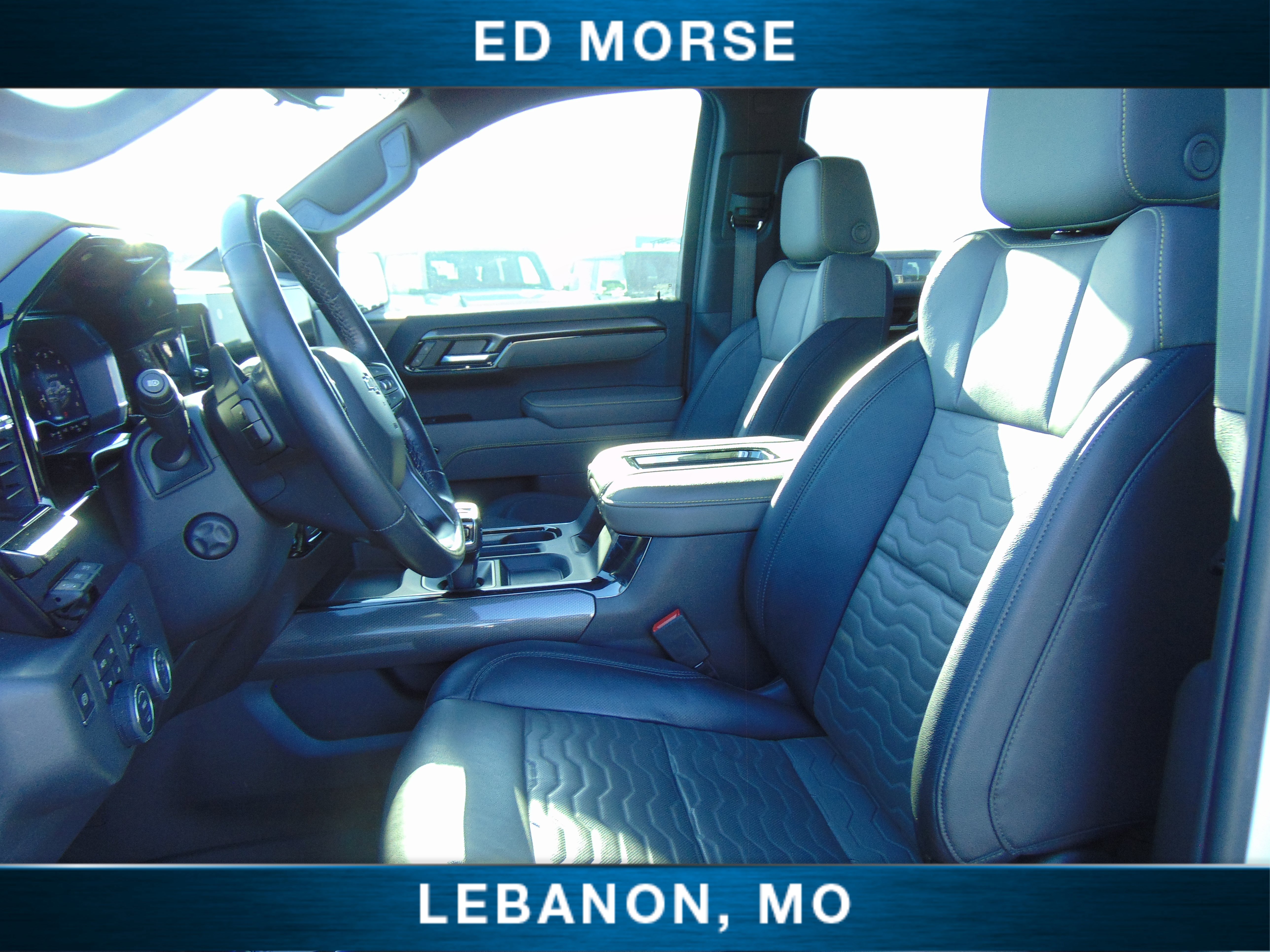 Used 2022 Chevrolet Silverado 1500 ZR2 w/ Technology Package image 11