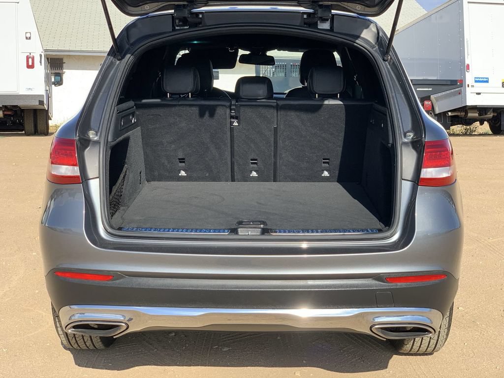 Used 2018 Mercedes-Benz GLC 300 4MATIC image 24