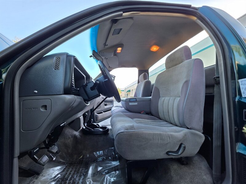 Used 1996 Dodge Ram 2500 Truck 4x4 Regular Cab image 13