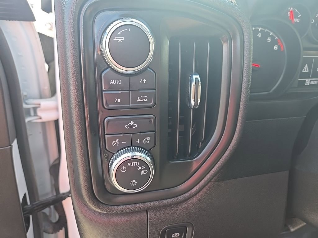 Used 2023 GMC Sierra 1500 Pro w/ Convenience Package image 14