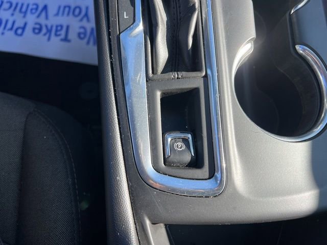 Used 2018 Chevrolet Equinox LT image 23