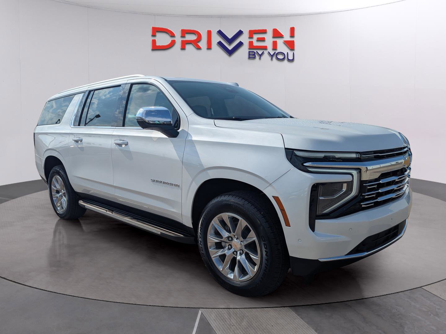 New 2025 Chevrolet Suburban Premier image 7