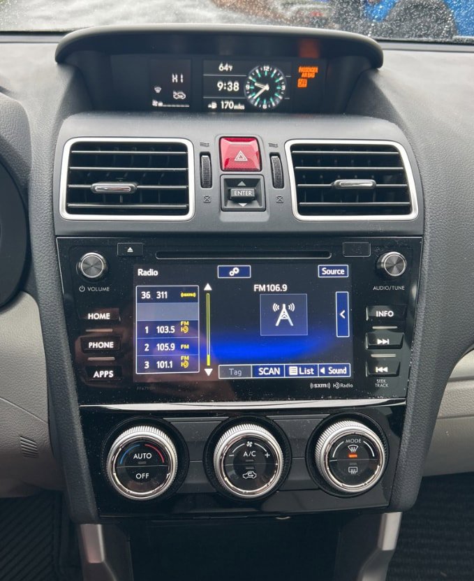 Used 2018 Subaru Forester 2.5i Premium AWD/4WD image 16