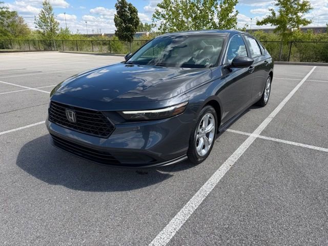 Used 2023 Honda Accord LX image 3
