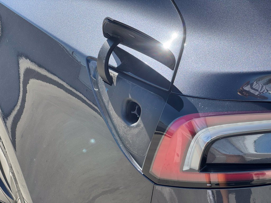 Used 2025 Tesla Model 3 Long Range RWD image 22