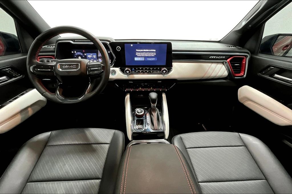 Used 2023 GMC Canyon AT4X image 18