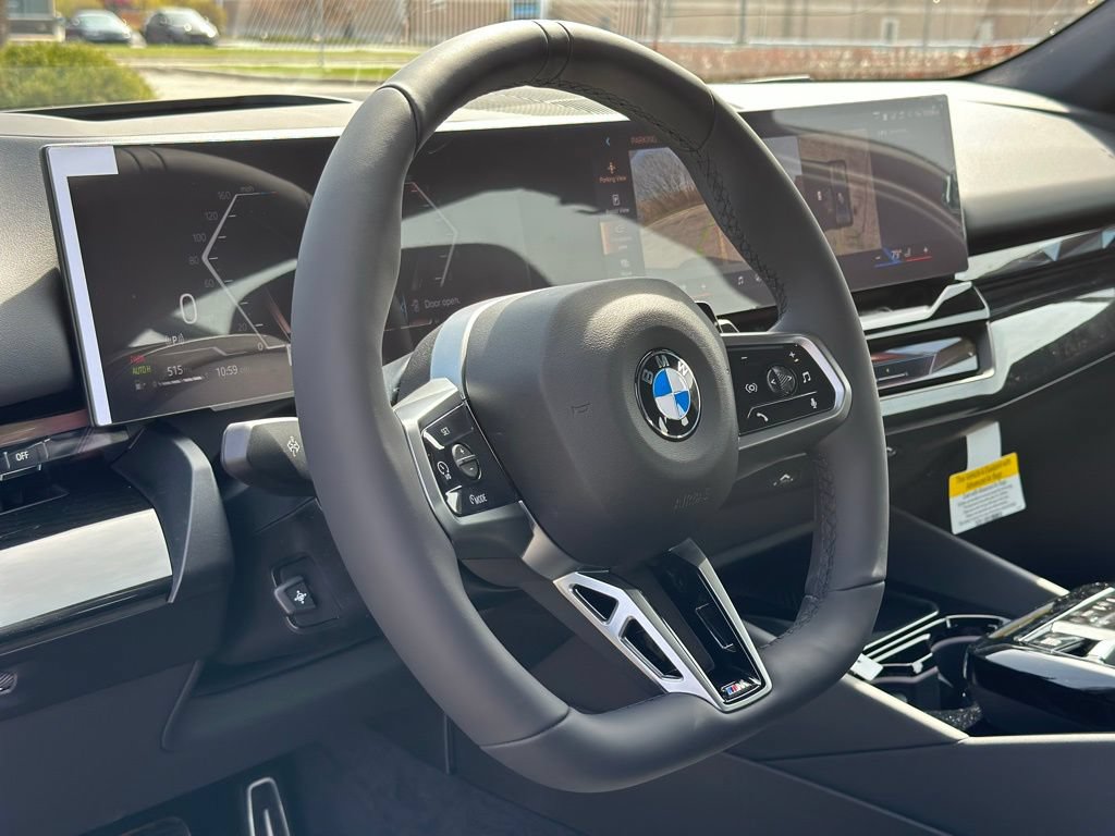 New 2026 BMW 530i xDrive w/ M Sport Package AWD/4WD image 17