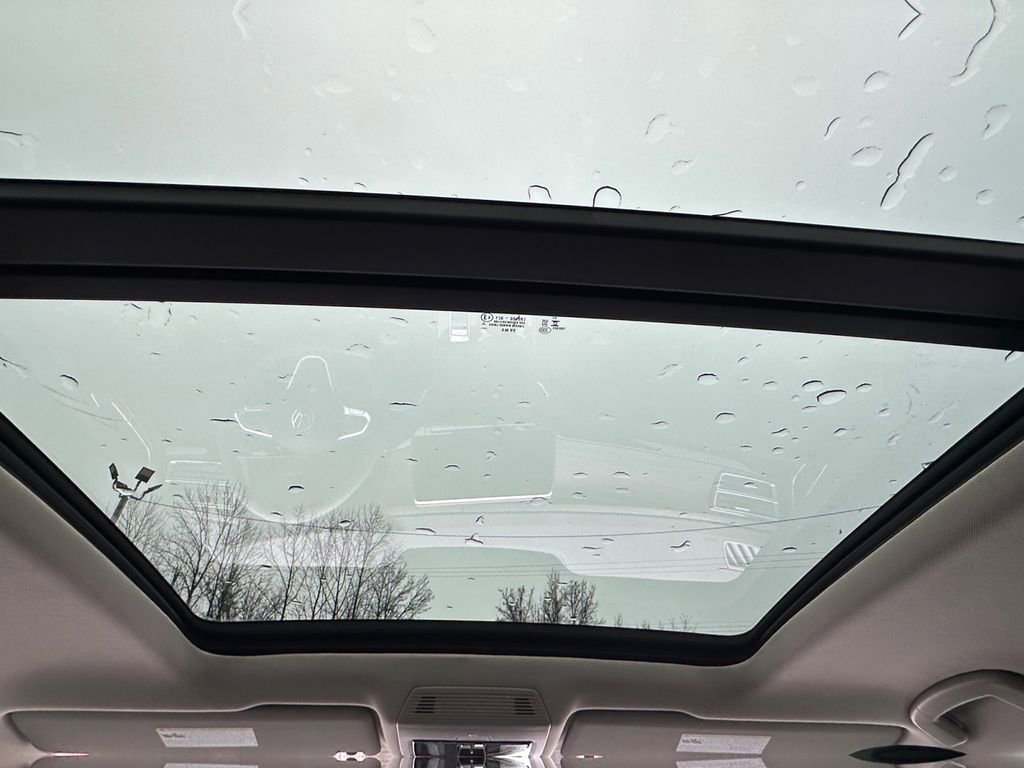 New 2026 Volkswagen Atlas SEL image 23