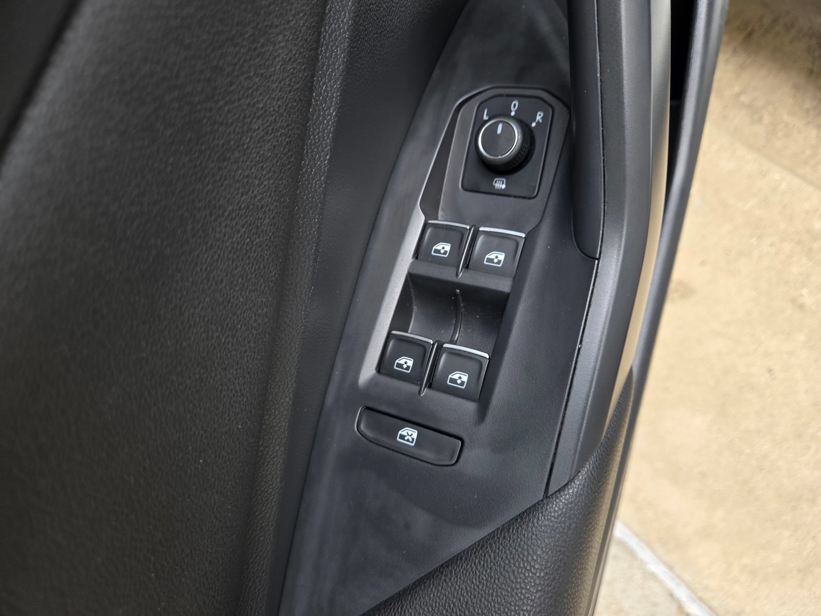 Used 2021 Volkswagen Jetta S FWD image 28