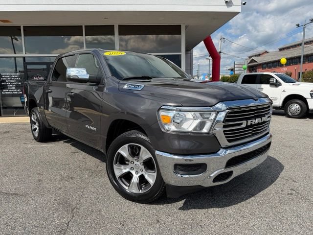 Used 2024 RAM 1500 Laramie RWD image 2