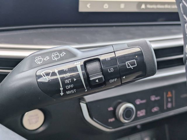 New 2025 Kia Sorento S FWD image 31