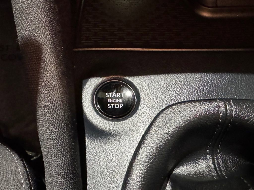 Certified 2024 Nissan Z Sport w/ Floor Mat Package image 41