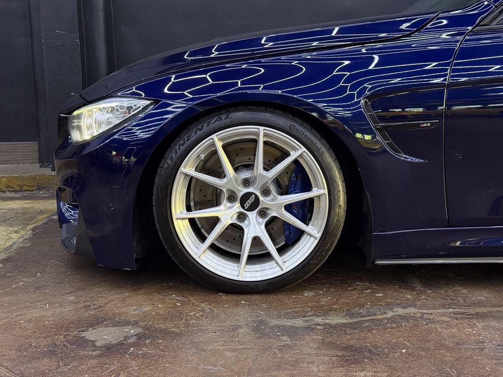 Used 2016 BMW M3 RWD image 4