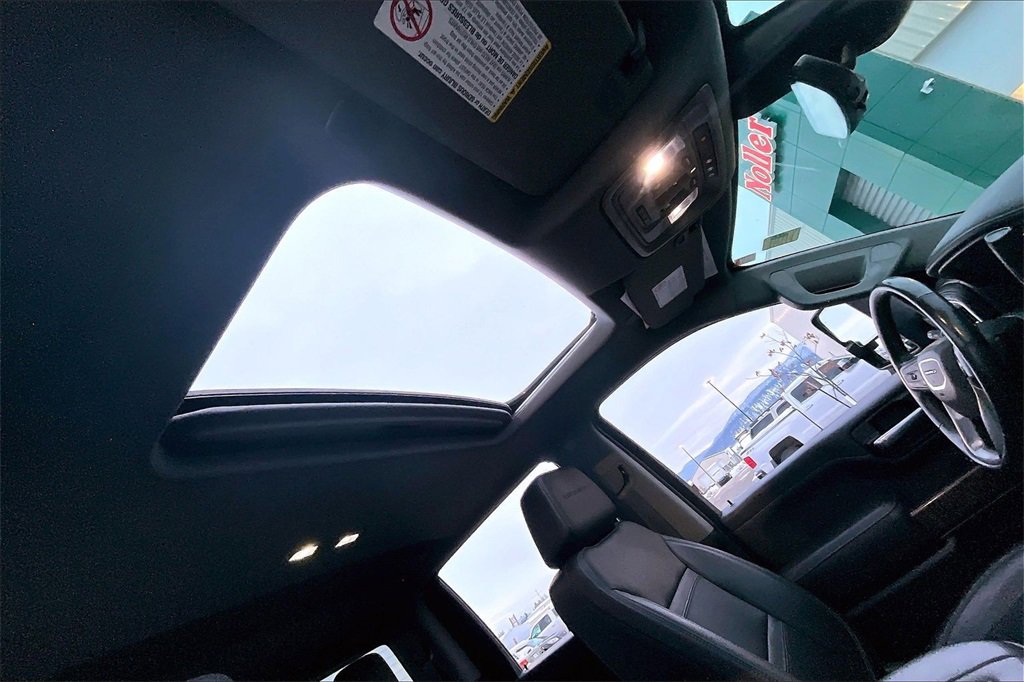 Used 2021 GMC Sierra 3500 Denali w/ Denali Ultimate Package image 23