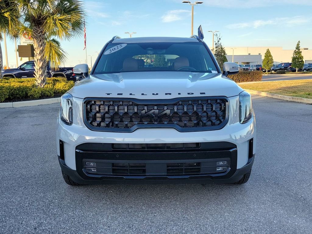 Used 2025 Kia Telluride SX Prestige X-Line image 9