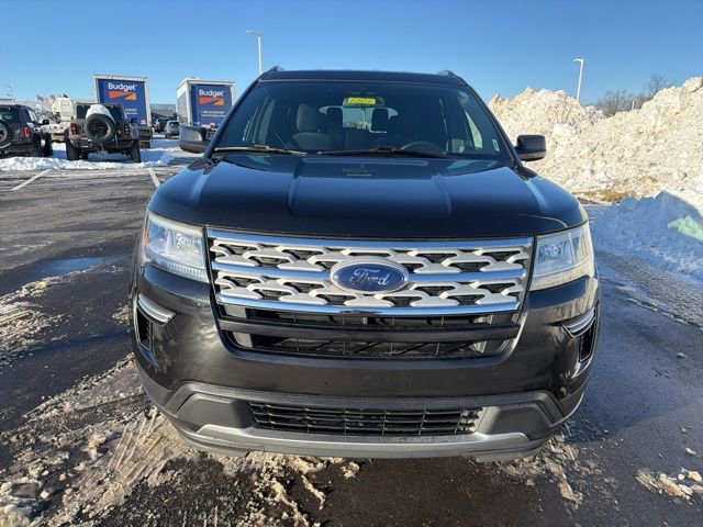 Used 2019 Ford Explorer XLT image 13