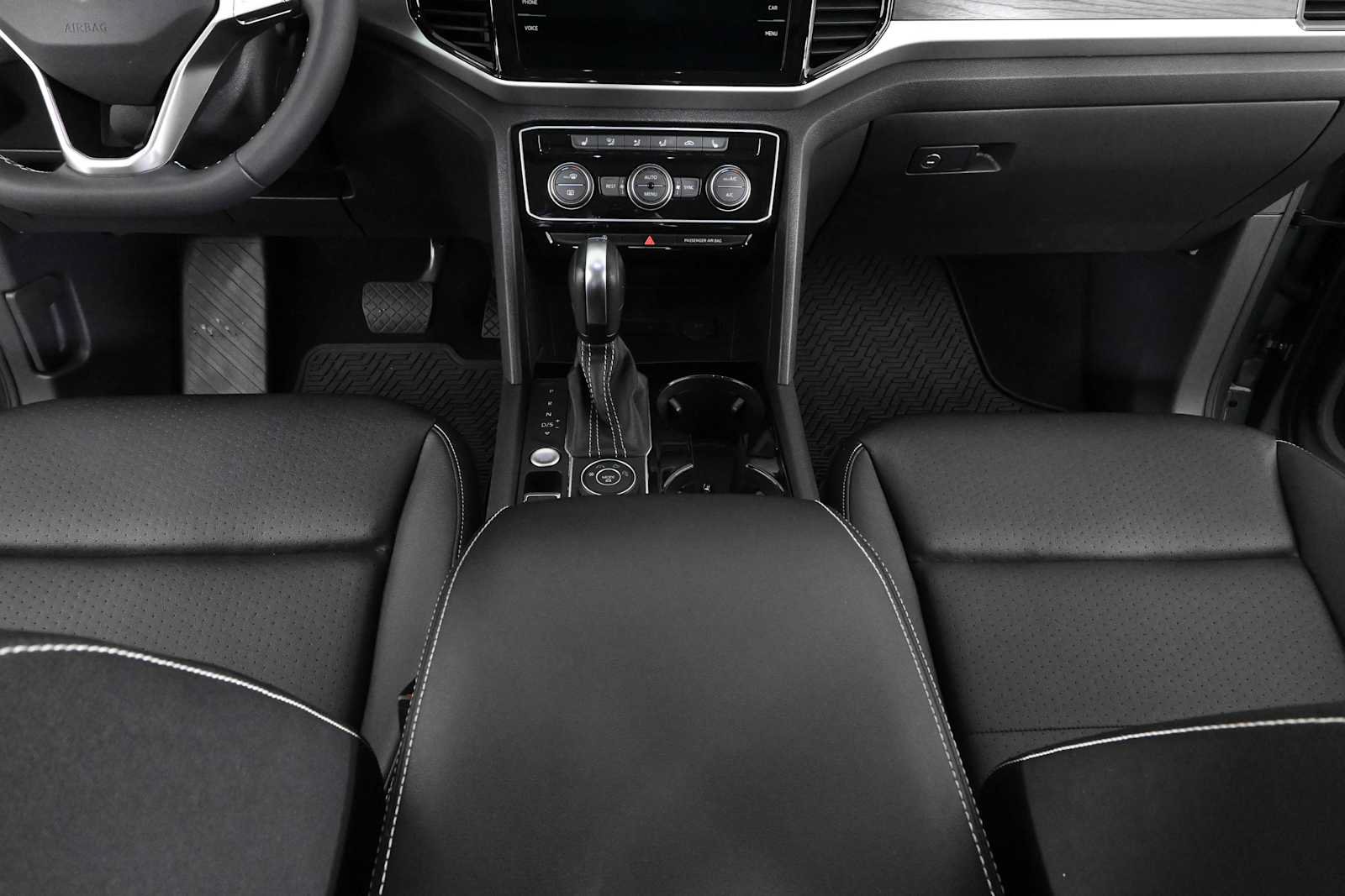 Certified 2023 Volkswagen Atlas SE w/ Panoramic Sunroof Package AWD/4WD image 18