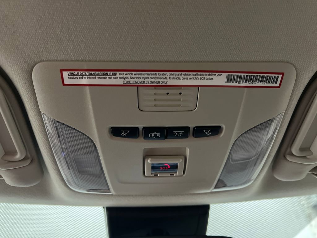 Used 2021 Toyota Corolla LE FWD image 22