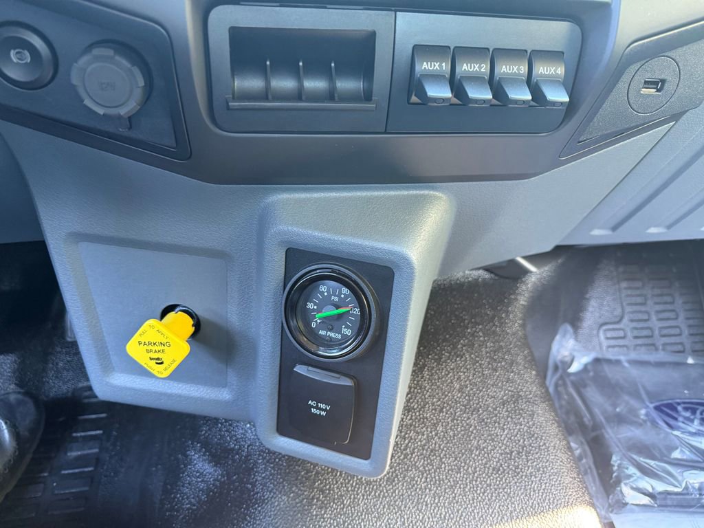 New 2026 Ford F750 2WD Regular Cab Super Duty image 15