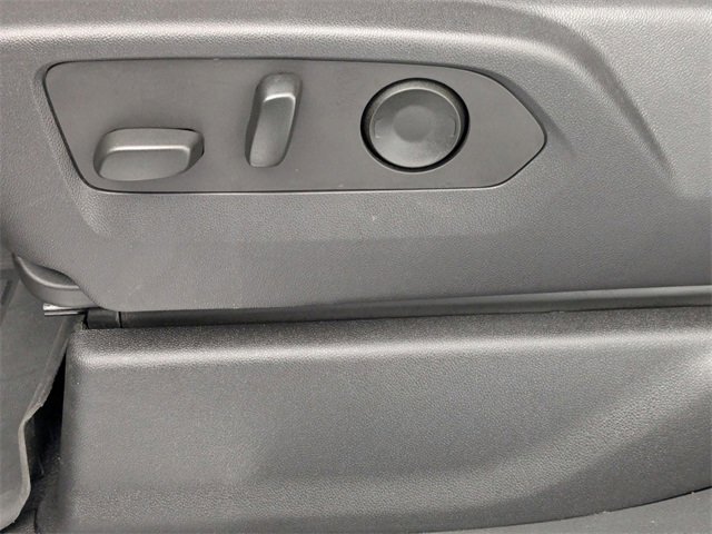 Used 2024 GMC Sierra 3500 SLT w/ SLT Premium Package image 14