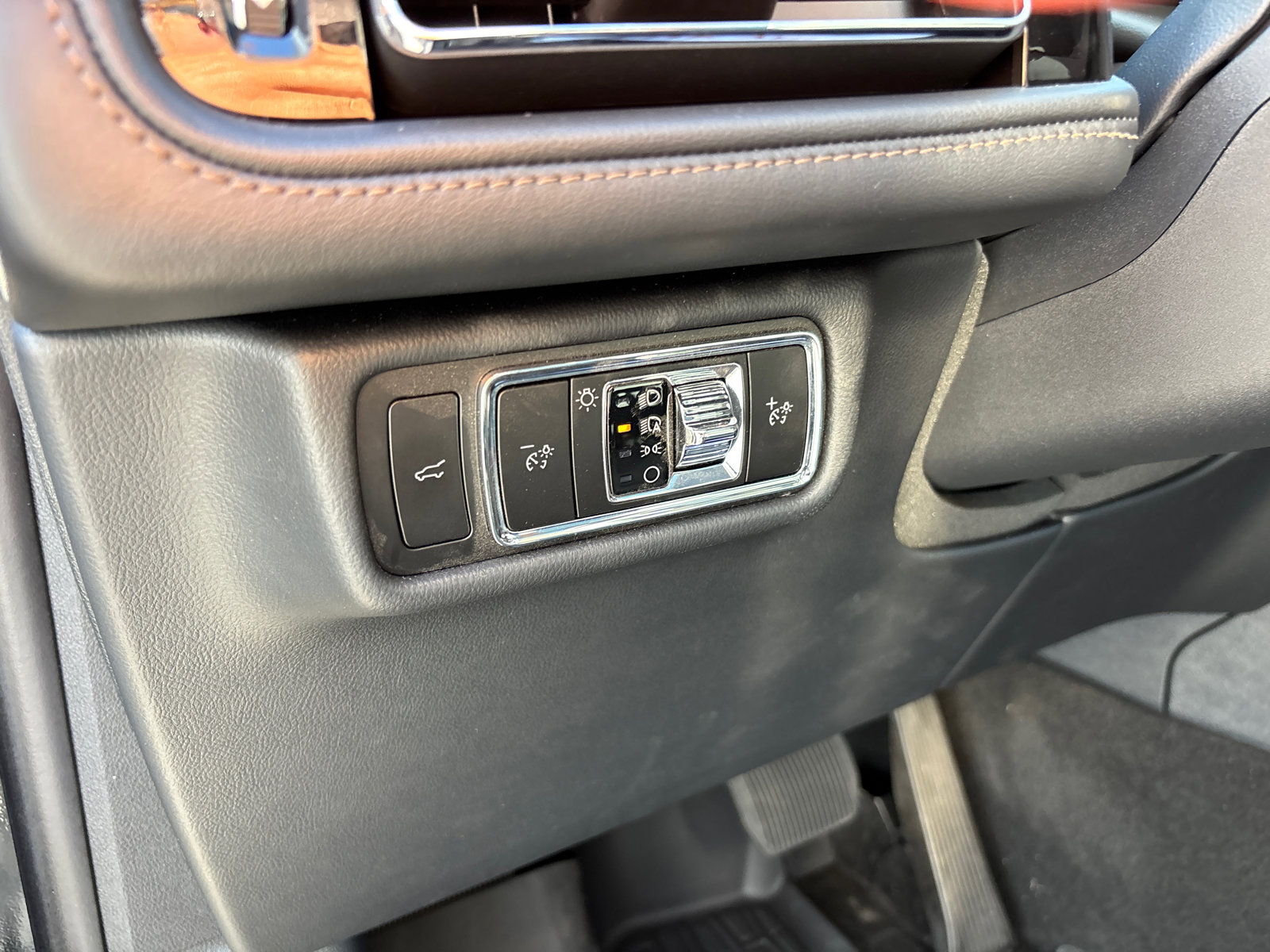 New 2025 Lincoln Aviator Reserve w/ Illumination Package image 16